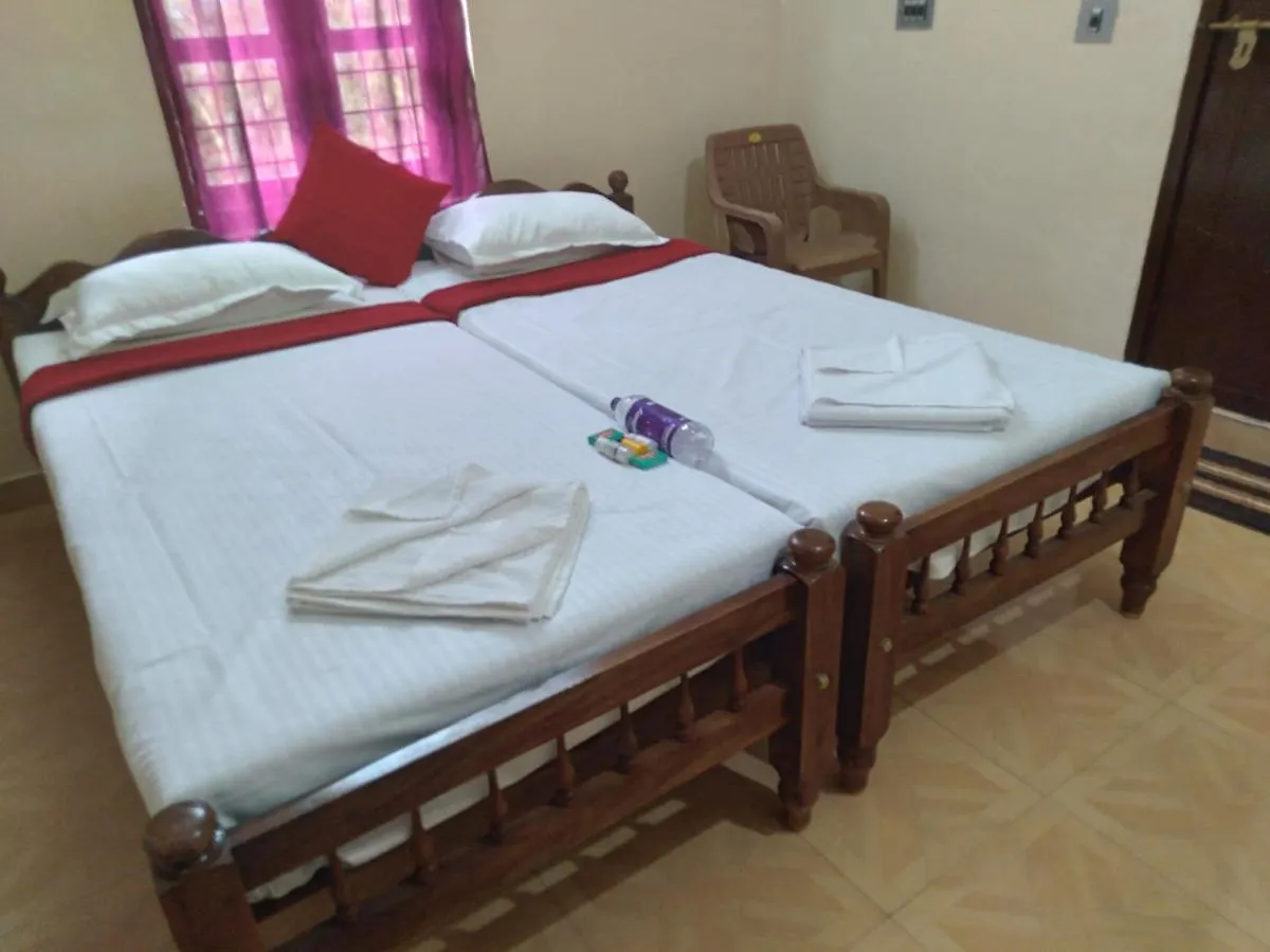 Homely Homestay 칼파타 아파트