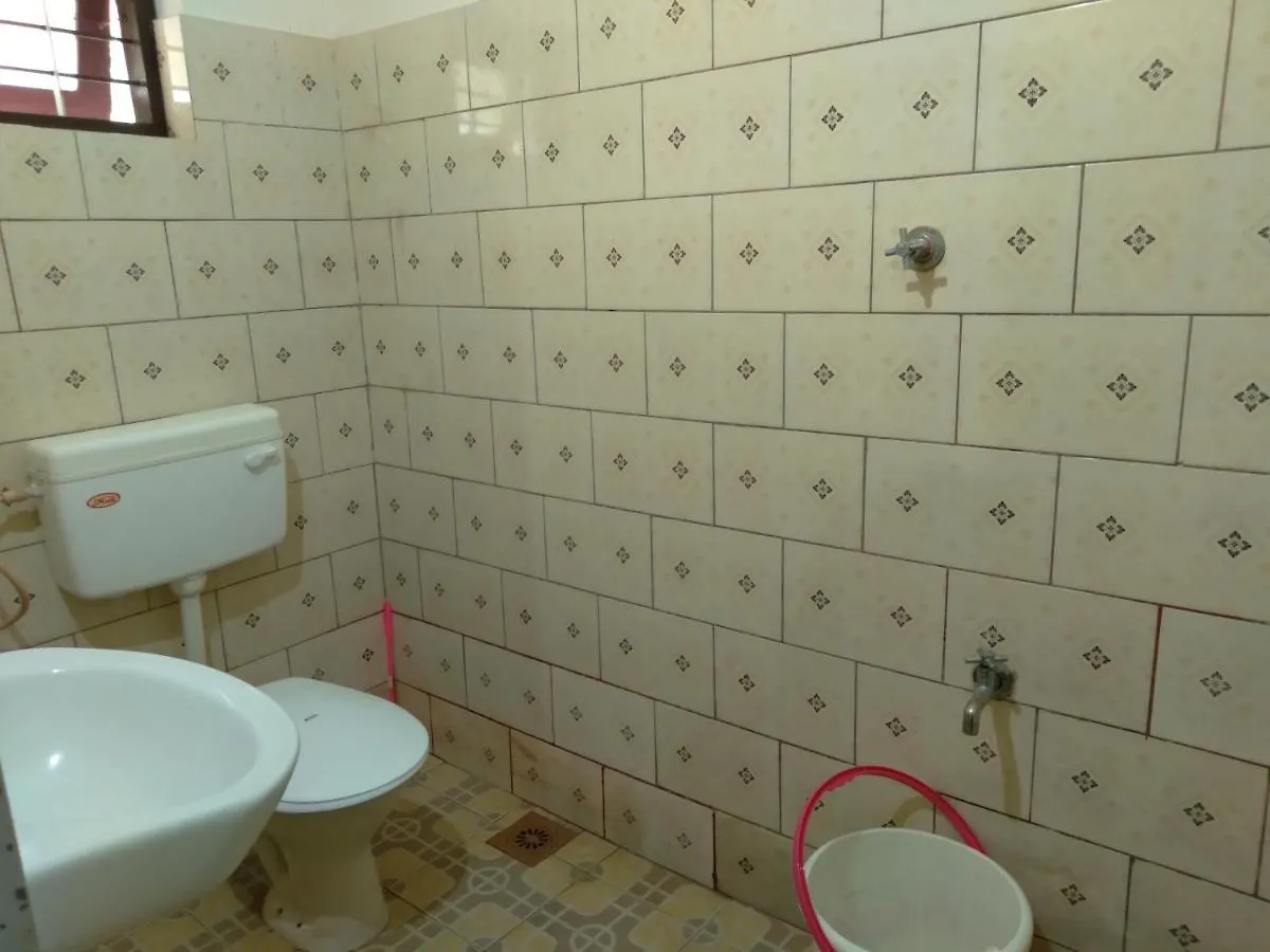 Homely Homestay 칼파타